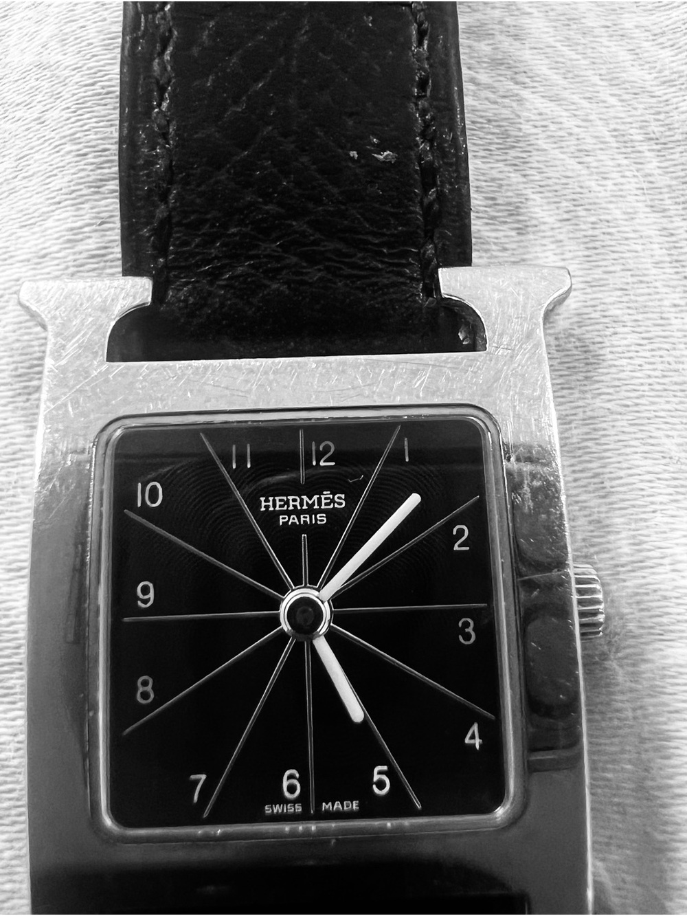 Hermès Black Dial Silver Case Women's Leather-Strap Watch - Picture 8 of 8